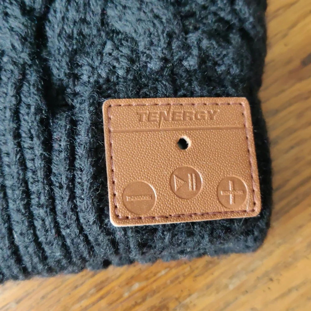 🎉4X Host Pick🎉 EUC Tenergy Bluetooth beanie - Picture 2 of 6